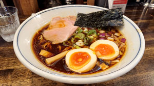 ブラックラーメン